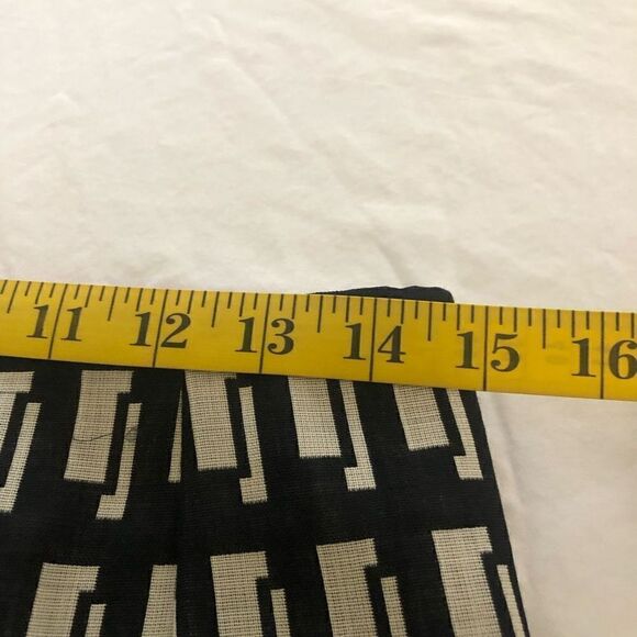 Laurel Light Gray and Black Wool Geometric Design Straight Skirt - Picture 10 of 12